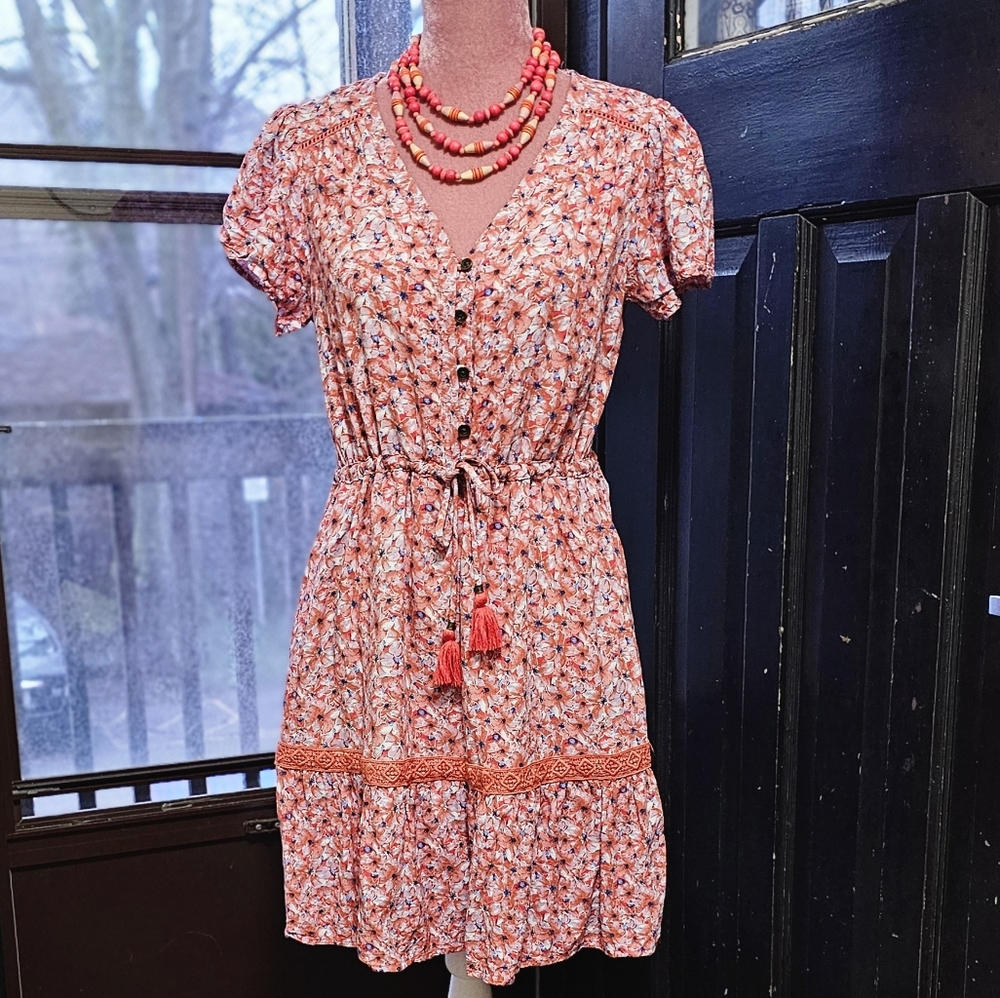 Knox Rose floral sun dress, size Small.